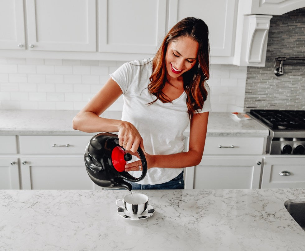 What's the Difference Between a Teapot and a Tea Kettle?